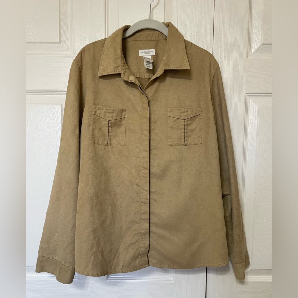 Liz Claiborne Khaki Button Down Shirt
